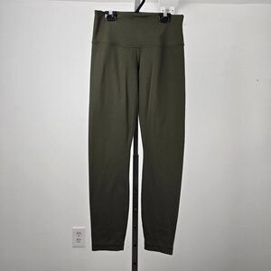 Lululemon Grey Wunder Under High Rise Crop Size S/M